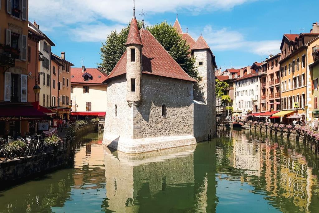 Le Pura Vida, Hyper Centre Terrasse + Parking Apartment Annecy Ngoại thất bức ảnh